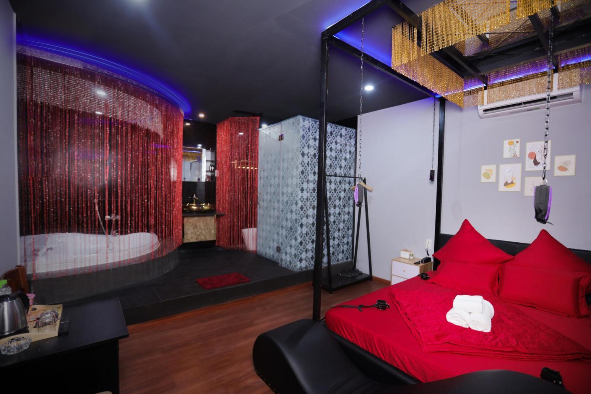 Dubai Luxury Hotel & Massage カントー エクステリア 写真